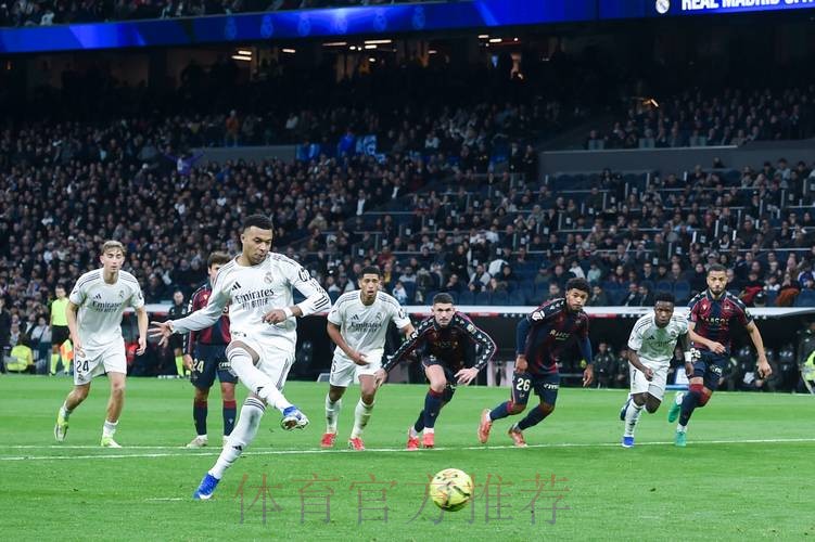 皇马有意奥斯梅恩 球员可能与姆巴佩齐聚伯纳乌